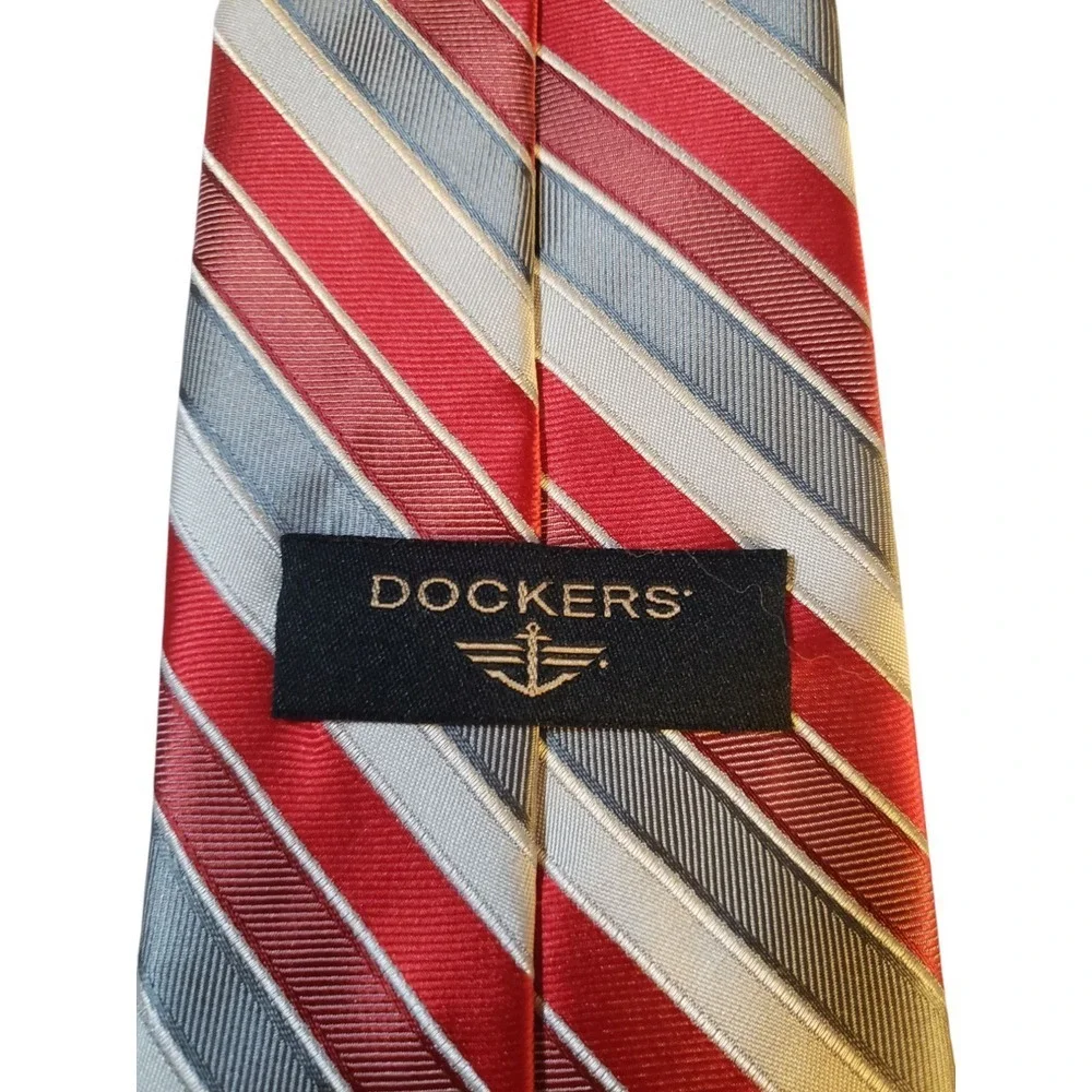 Dockers Mens Tie Necktie Designer Red Gray White Stripes Business Church Classic